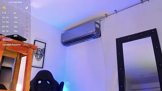 JadeSmiith  online show from March 5, 12:49 am