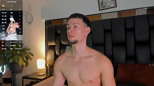 JadeSmiith  online show from September 9, 10:42 pm