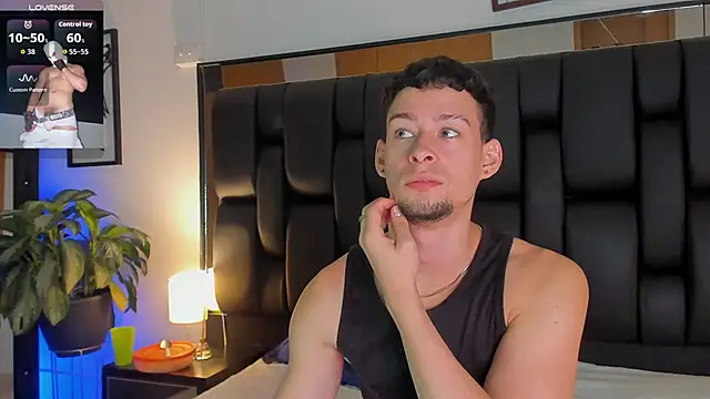 JadeSmiith  online show from October 16, 10:22 pm