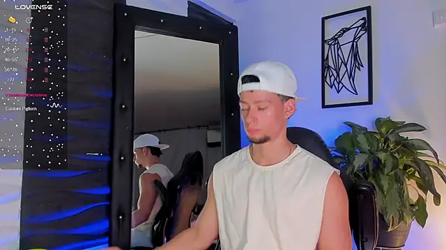 JadeSmiith  online show from November 8, 10:08 pm