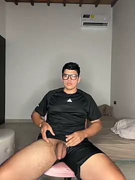 Snapshot of Sarasweet_sex chatting on May 19, 2:18 am Sarasweet sex online show from May 19, 2:18 am