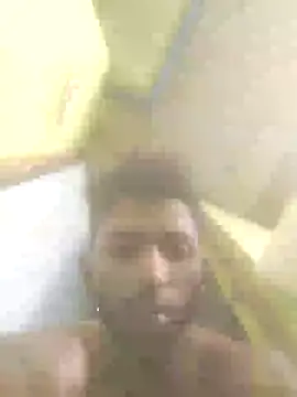 Snapshot of loganwollf chatting on January 15, 2:49 am loganwollf online show from January 15, 2:49 am