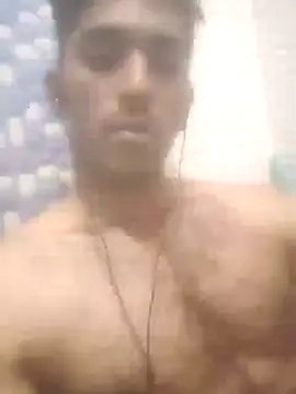 Snapshot of loganwollf chatting on January 16, 1:36 pm loganwollf online show from January 16, 1:36 pm