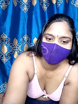 Hot Maleka online show from March 17, 1:35 am