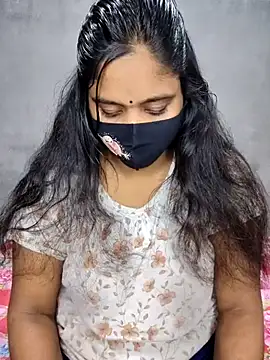 Hot Maleka online show from September 19, 1:07 am