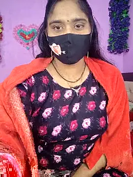 Hot Maleka online show from November 29, 3:59 pm