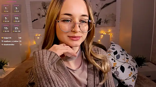 Tiffanyhunt online show from March 21, 5:23 pm