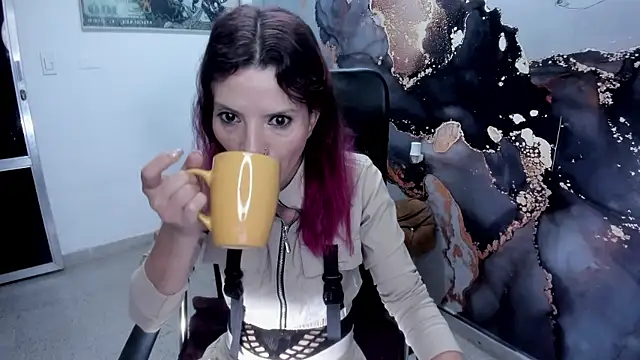 DanaaRey online show from February 5, 11:23 am