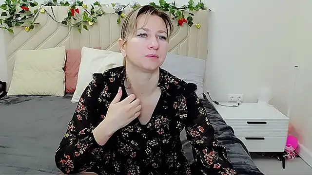 Incredible Ariela online show from September 29, 6:18 am