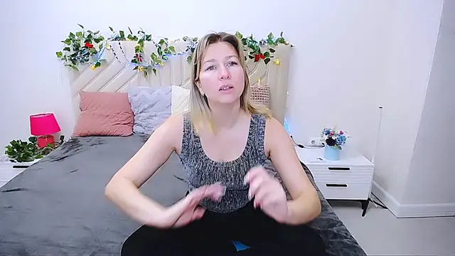 Incredible Ariela online show from October 22, 6:02 am