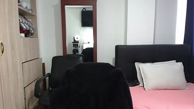 miia-big1boobs  online show from March 11, 4:07 pm