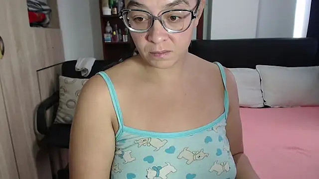 miia-big1boobs  online show from March 17, 8:19 pm