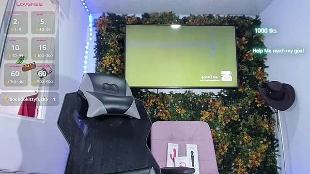 emily palmeer online show from April 10, 10:03 pm