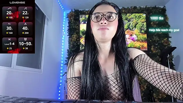 emily palmeer online show from May 30, 10:01 am