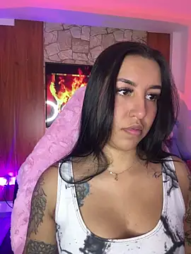 Tamara Roberts1 online show from February 3, 2:53 am