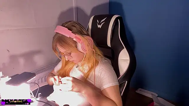 JacyWinslat online show from March 1, 12:50 am