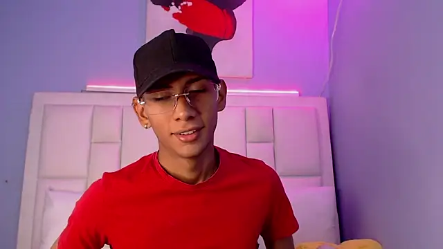 Nick Collins18 online show from February 7, 8:23 pm