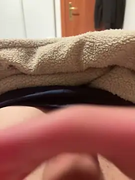 paolone79037 online show from April 8, 6:52 pm