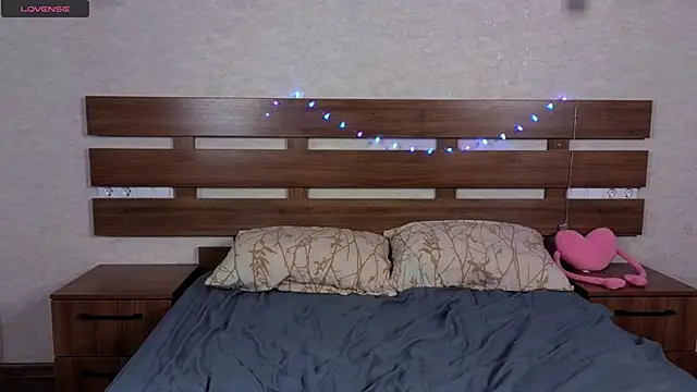 AlinaWalters online show from February 19, 7:28 am