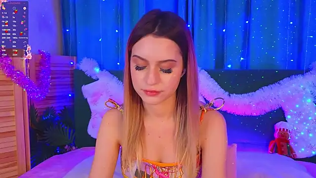 AlinaWalters online show from January 7, 8:33 pm