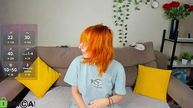 Little Chips online show from November 12, 5:35 pm