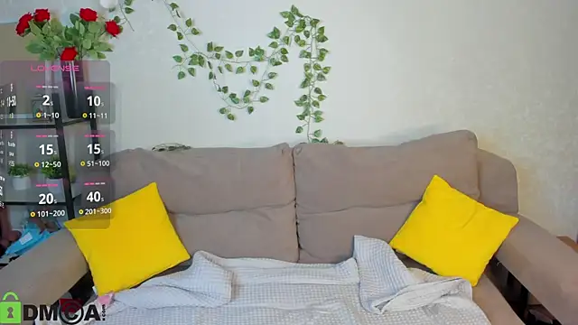 Little Chips online show from December 18, 5:19 pm