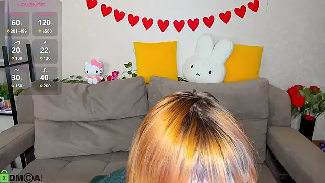 Snapshot of Little_Chips chatting on February 21, 5:25 pm Little Chips online show from February 21, 5:25 pm