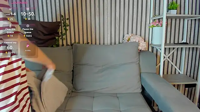 Little Chips online show from March 22, 5:16 pm