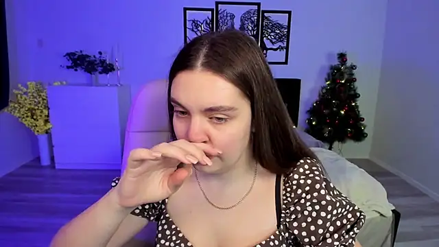 DaniellaLovely online show from January 10, 2:23 pm