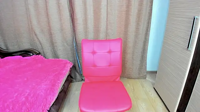 Snapshot of Megan_Black_Moon chatting on September 13, 9:42 am Megan Black Moon online show from September 13, 9:42 am