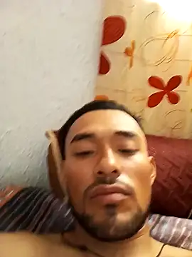 Snapshot of angellemane357 chatting on February 1, 3:39 pm angellemane357 online show from February 1, 3:39 pm