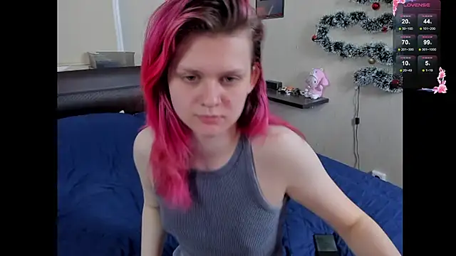 Snapshot of JulieTaylors chatting on May 26, 9:55 pm JulieTaylors online show from May 26, 9:55 pm