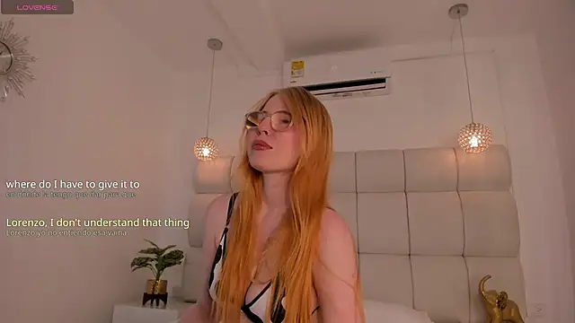 Snapshot of Alexa_Handler chatting on October 14, 3:51 am Alexa Handler online show from October 14, 3:51 am