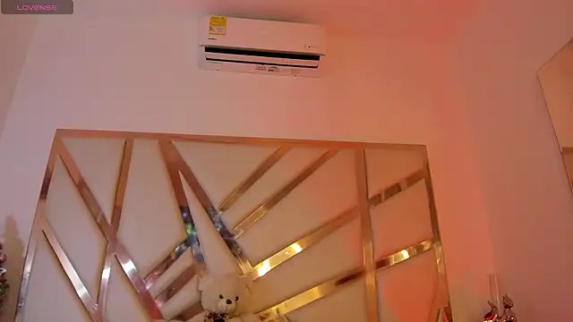 Alexa Handler online show from December 23, 3:04 am