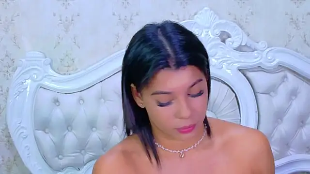 TiaraRosse online show from November 9, 4:55 am