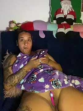 Cafeziitha02 online show from November 14, 7:29 am