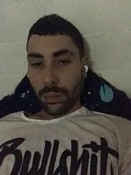 Snapshot of macg96 chatting on March 4, 6:19 am macg96 online show from March 4, 6:19 am