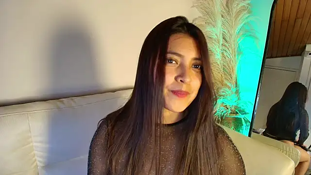 Rebeca Williams  online show from February 4, 2:17 am