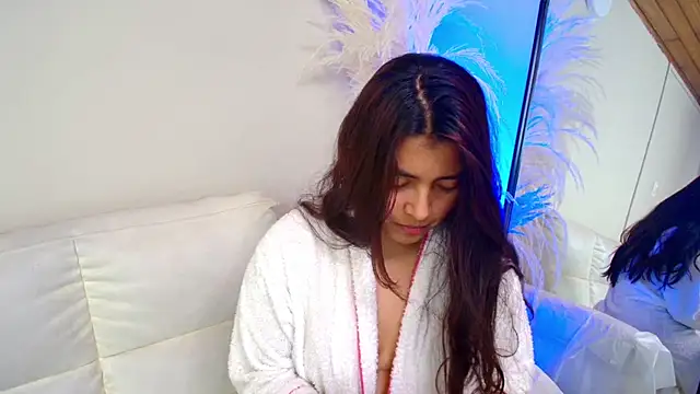 Rebeca Williams  online show from February 18, 11:52 pm