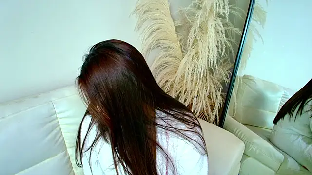 Rebeca Williams  online show from February 26, 3:21 am