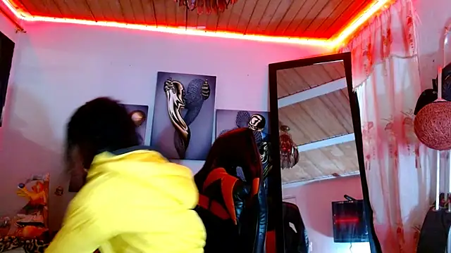 Maidi  online show from September 12, 1:55 pm