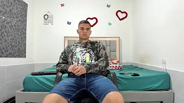 simookeler online show from November 19, 12:10 am