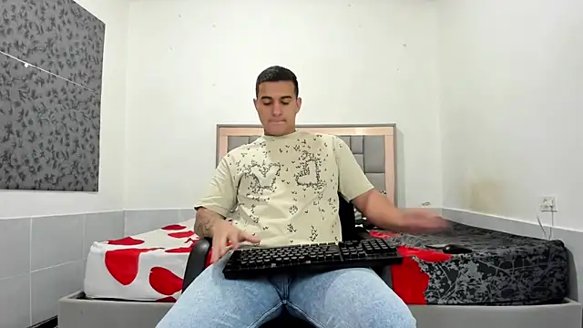 simookeler online show from March 6, 11:17 am