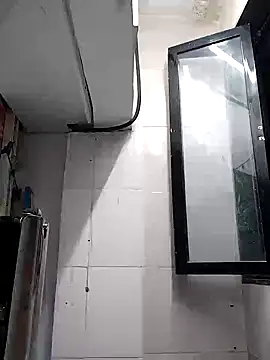 heartless  95 online show from February 19, 3:05 pm