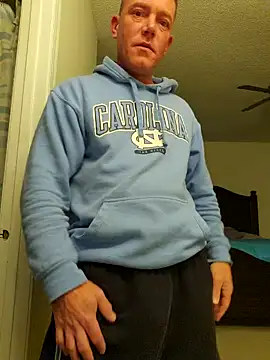 Snapshot of Bigtater1999 chatting on February 3, 2:58 am Bigtater1999 online show from February 3, 2:58 am