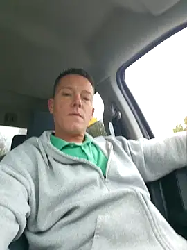 Snapshot of Bigtater1999 chatting on November 3, 12:39 pm Bigtater1999 online show from November 3, 12:39 pm