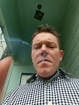 Bigtater1999 online show from February 15, 7:10 pm