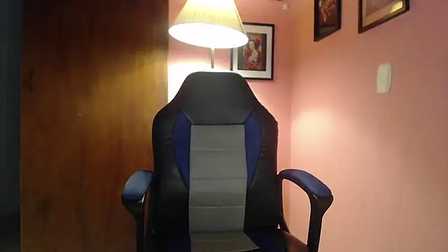 bunnyemilyrose36 online show from January 30, 10:08 am