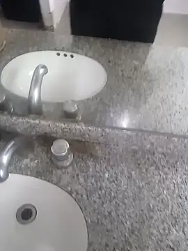 fercxxxho25 online show from October 15, 9:37 pm