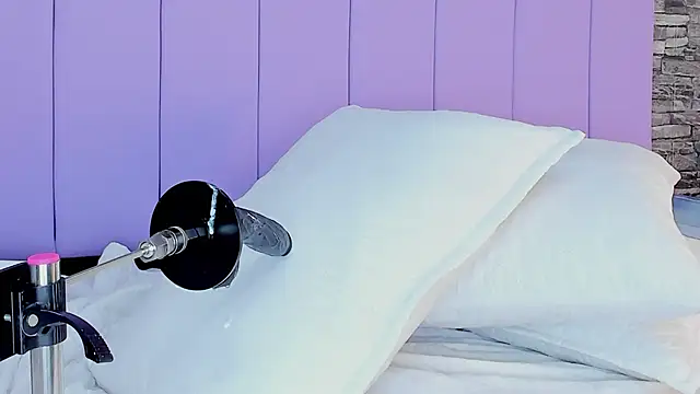 Aixa hill1 online show from February 17, 8:36 pm